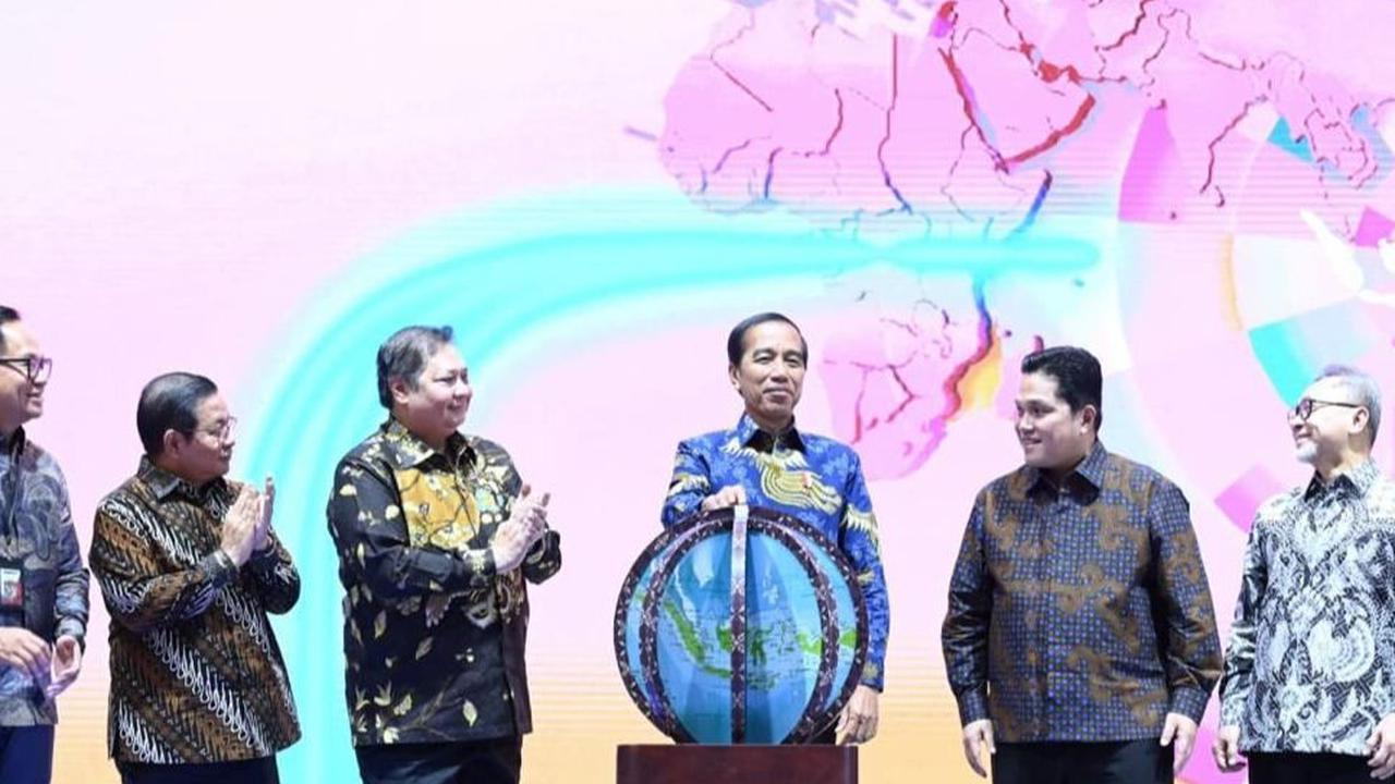 Dia pun mendorong agar pembiayaan UMKM terus dipermudah karena saat ini penyaluran kredit perbankan ke UMKM baru mencapai 21 persen dari total kredit yang ada.