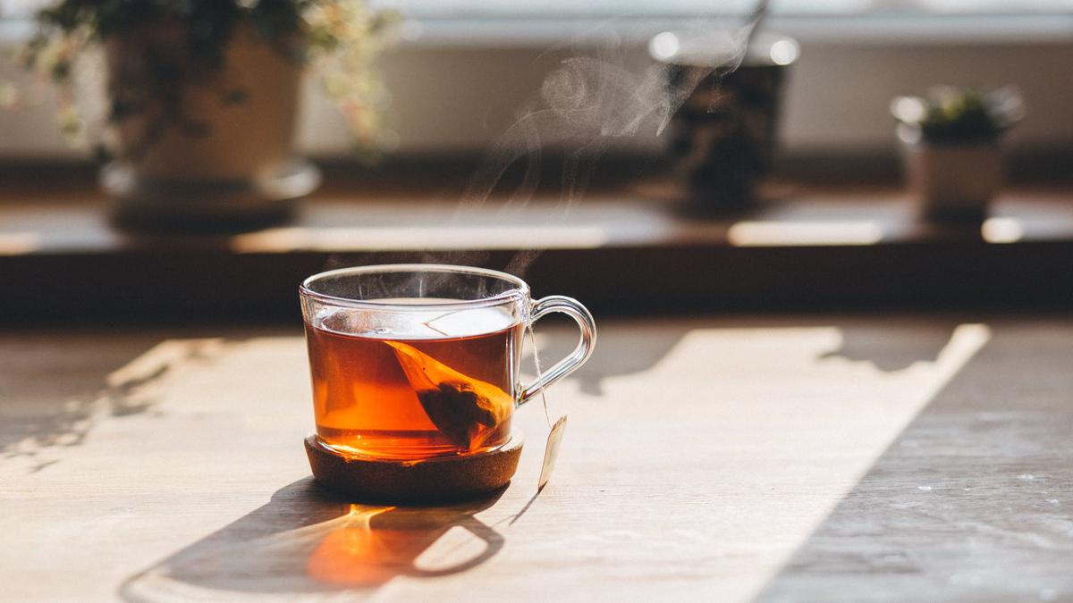 Cara Aman Minum Teh Tanpa Risiko Asam Lambung, Simak Tipsnya