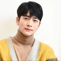 Kang Tae Oh )Foto: Soompi)