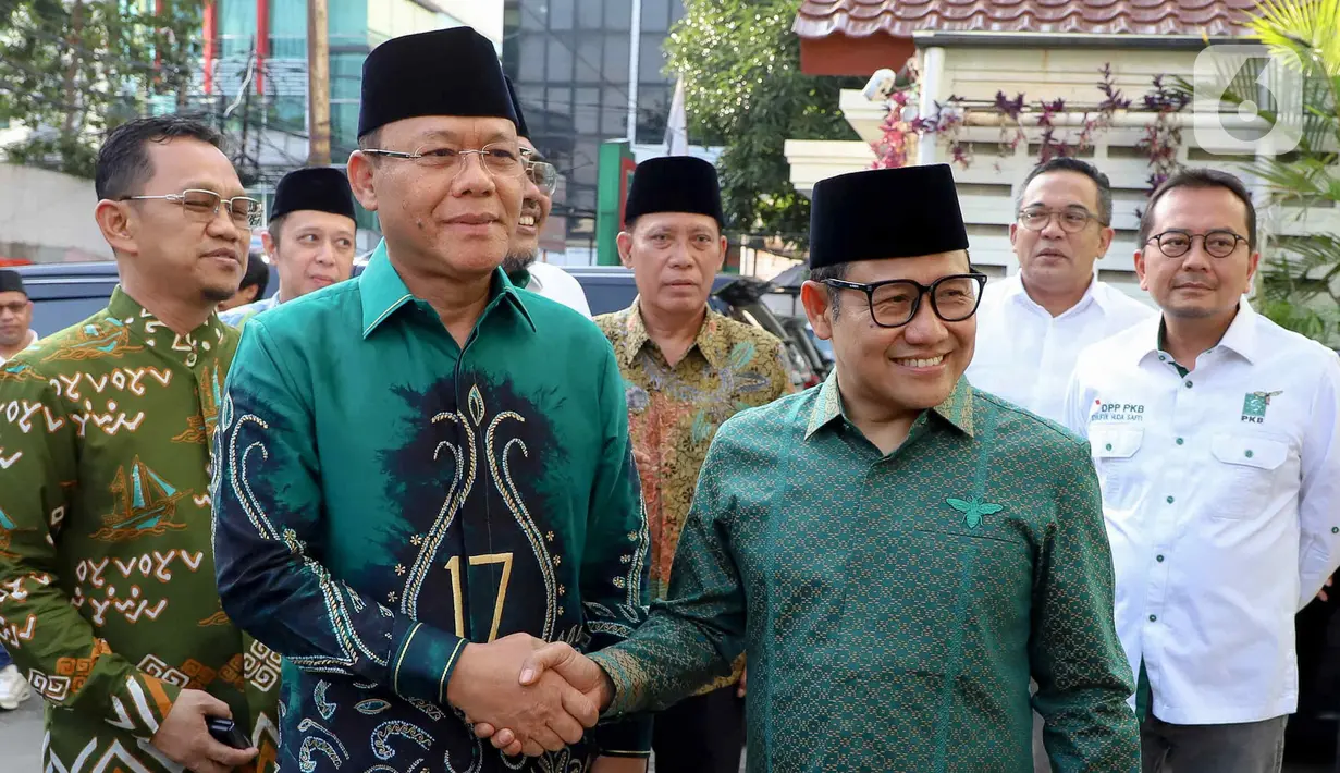 Lebih lanjut, Muhaimin Iskandar menyampaikan doa bagi PPP yang tengah berjuang di Mahkamah Konstitusi (MK). (Liputan6.com/Herman Zakharia)