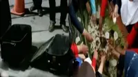 Sebuah koper mencurigakan ditemukan pihak keamanan mall di Perumahan Harapan Indah. Ratusan santri Darusallam menggelar lomba memasak liwet.