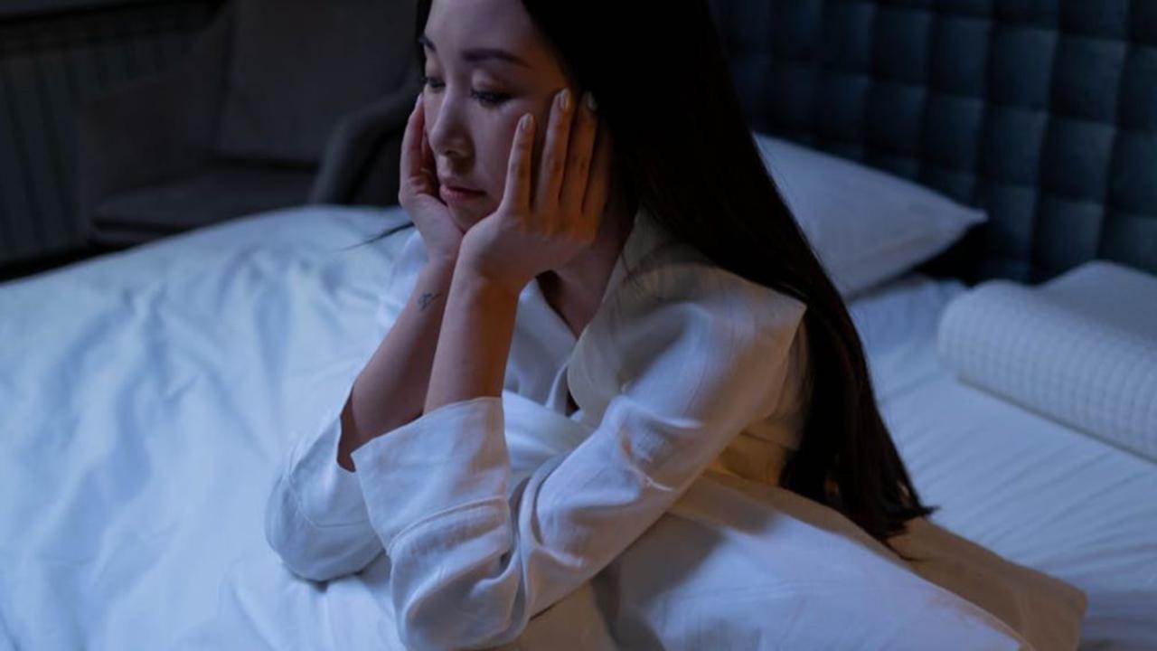 Cara Mengatasi Insomnia Tanpa Obat-obatan, Ketahui Penyebabnya