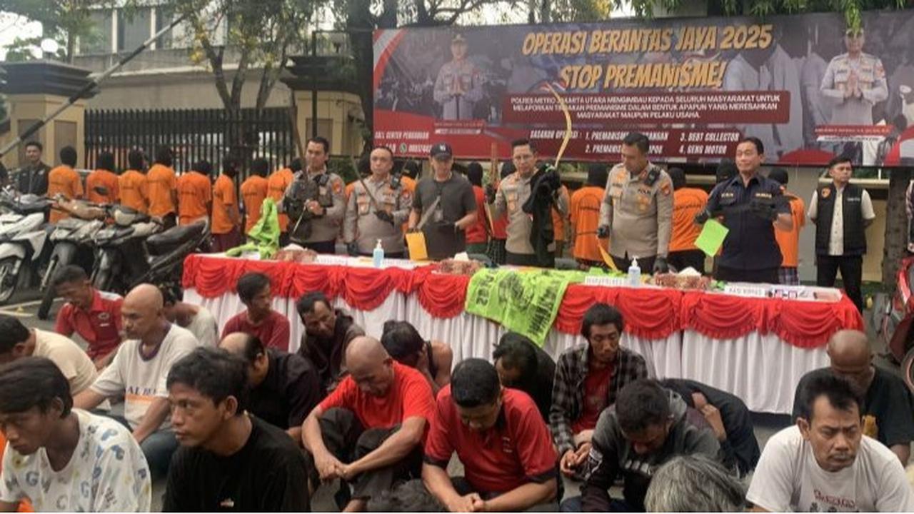 VIDEO: Sikat Premanisme! Markas Grib Jaya Diratakan Sama Tanah Anak Buah Hercules Bikin Onar