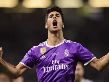 Pemain muda Real Madrid, Marco Asensio, sedang menjadi topik pembicaraan hangat saat ini. Pasalnya pria berusia 21 tahun itu mampu bermain apik dan mencetak gol di laga penting Real Madrid. (AFP/Javier Soriano)