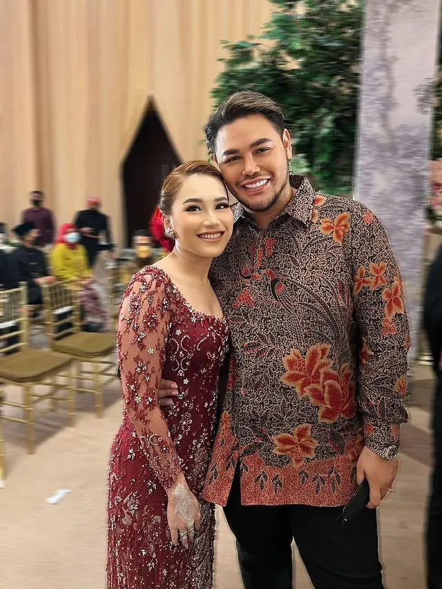 Ayu Ting Ting - Ivan Gunawan