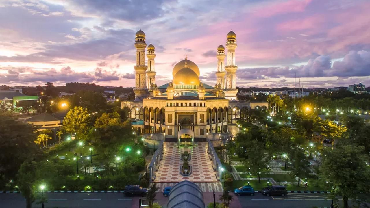 Hampir sama dengan luas pulau Bali