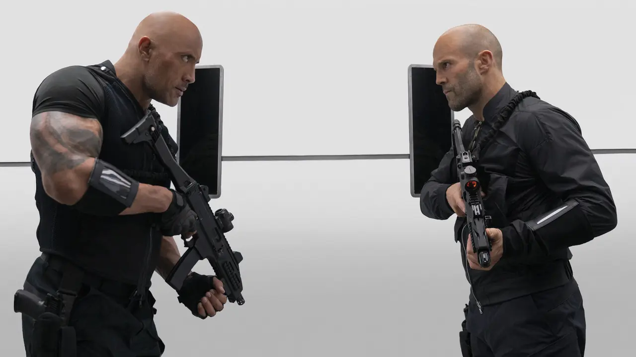 6 Adegan Mendebarkan di Film Hobbs and Shaw