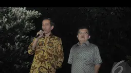 Jokowi dan JK menyambut gembira dan mengapresiasi hasil keputusan Mahkamah Konstitusi yang menolak seluruhnya gugatan Prabowo-Hatta, Jakarta, Kamis (21/8/2014) (Liputan6.com/Herman Zakharia)