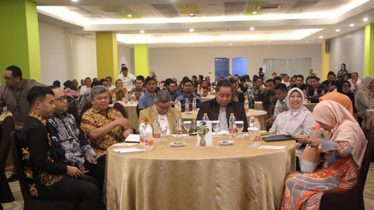 Tahukah Anda? Bawaslu Sulsel Perkuat Digitalisasi Pengawasan Pemilu, Siap Hadapi Tantangan Era Teknologi!
