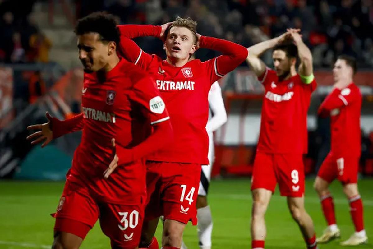 Hasil Play-off Eropa Eredivisie: Hilgers Absen dan Verdonk Main Full, Twente Kalahkan NEC Nijmegen 3-2