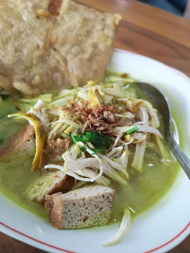 Rekomendasi Tempat Makan Nasi Lesah di Magelang