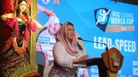 Ketum PP FPTI Yenny Wahid saat memberikan sambutan di Gala Lunch dan Opening Ceremony IFSC Climbing World Cup 2025 di Rumah Jabatan Gubernur Bali pada Kamis (1/5/2025). (Alit Binawan/Bola.com)