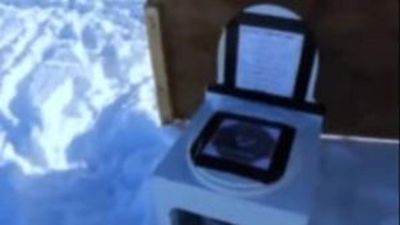 Dalam videonya, Putri juga memperlihatkan toilet alternatif yang bisa digunakan.<br>