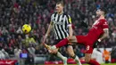 Dengan kemenangan tersebut, Liverpool dengan kokoh berada di puncak klasemen dengan torehan 45 poin. (AP Photo/Jon Super)