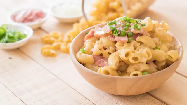 Macaroni Cheese (MacCheese)