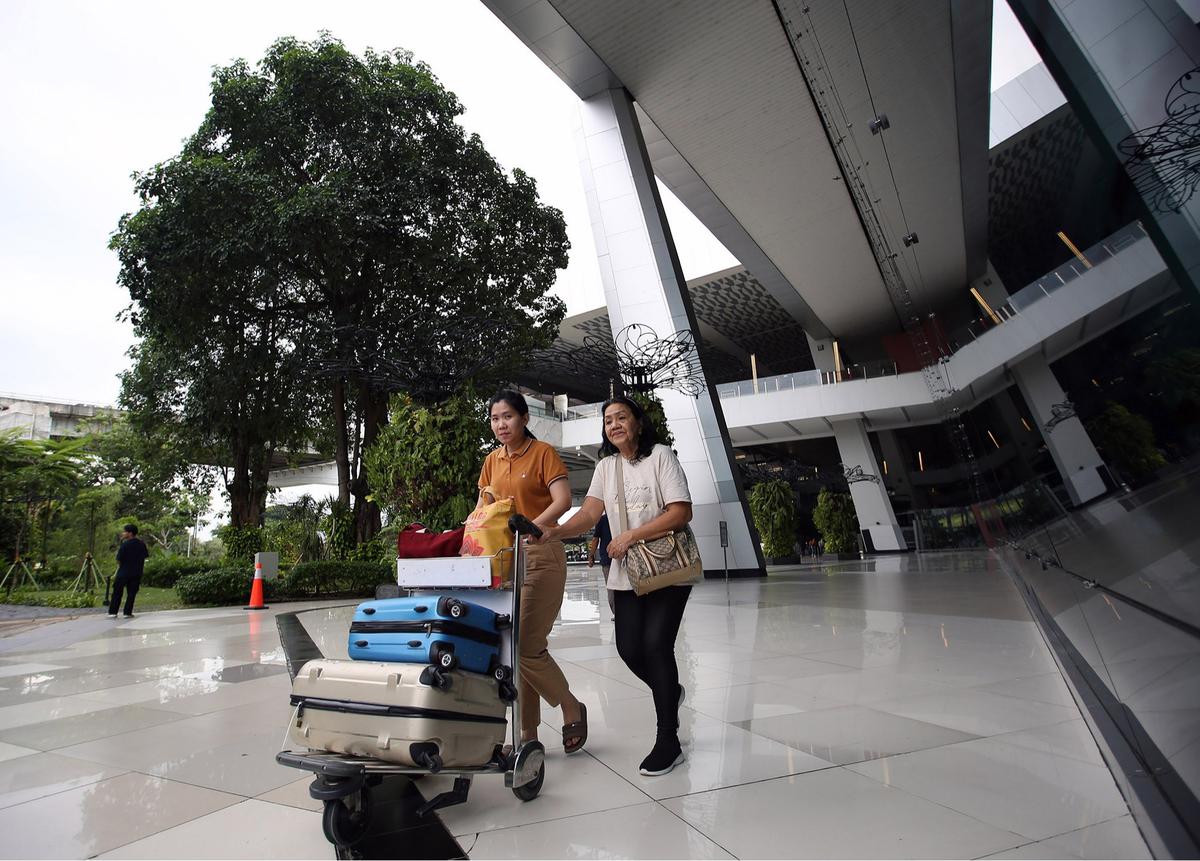 Rimbunnya Hutan Tropis di Bandara Soekarno-Hatta