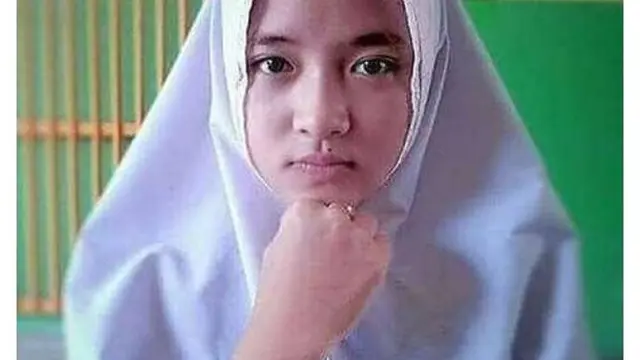 Nissa Sabyan saat duduk di bangku SMK