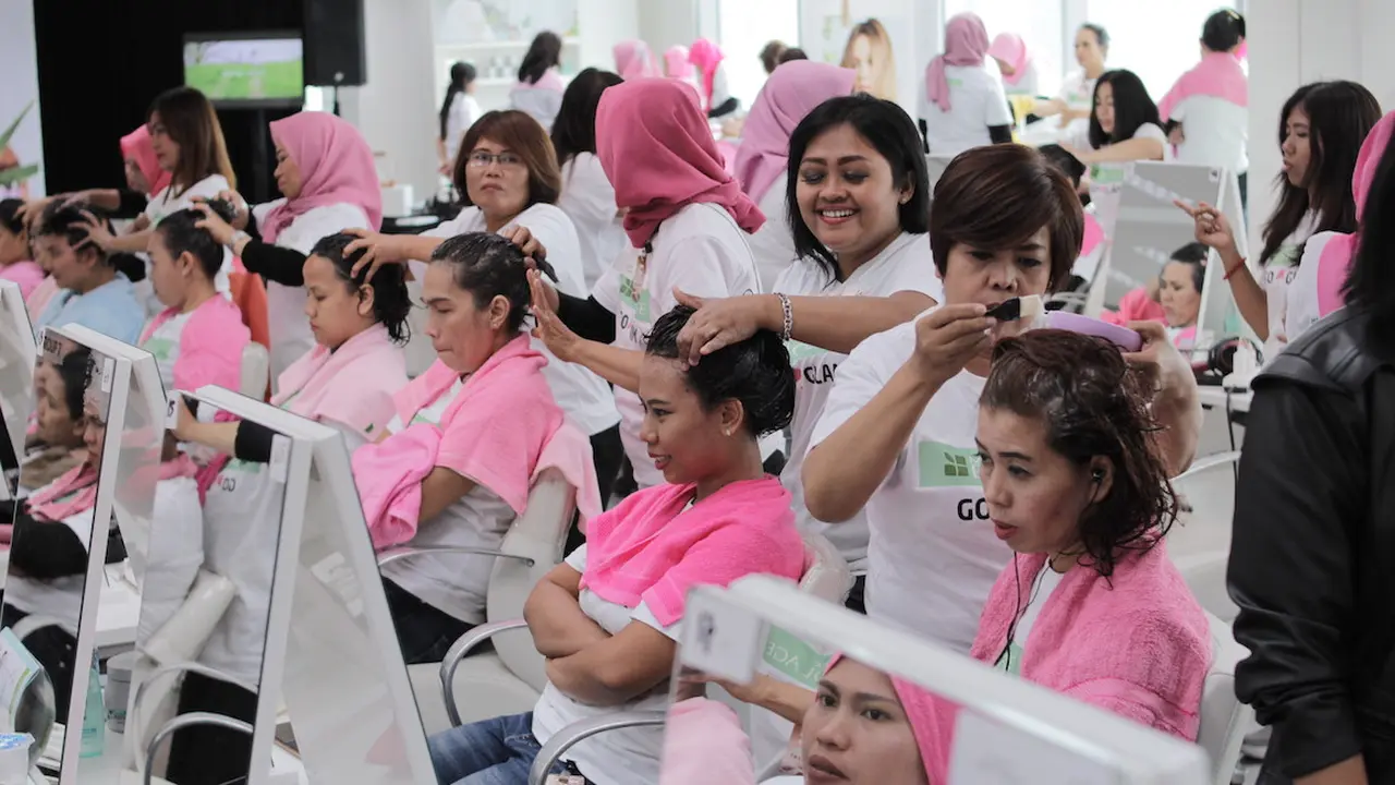 Pelatihan 100 Profesional Kecantikan untuk Layani Perawatan Rambut Wanita Berhijab