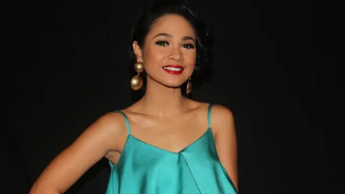 Copyright by Vemale.com