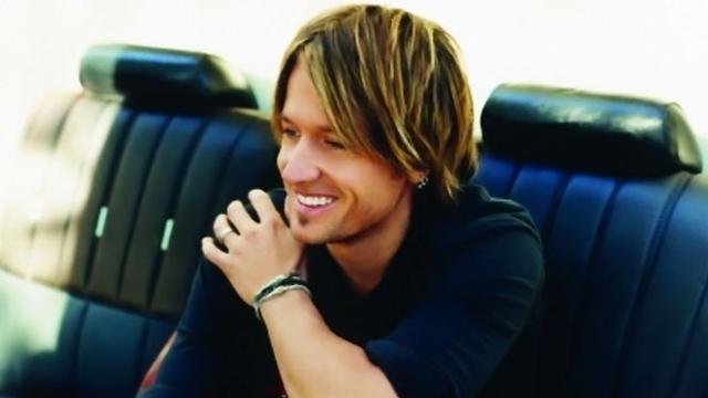 Keith Urban Ukir Tato  Pakai Nama  Istri ShowBiz Liputan6 com
