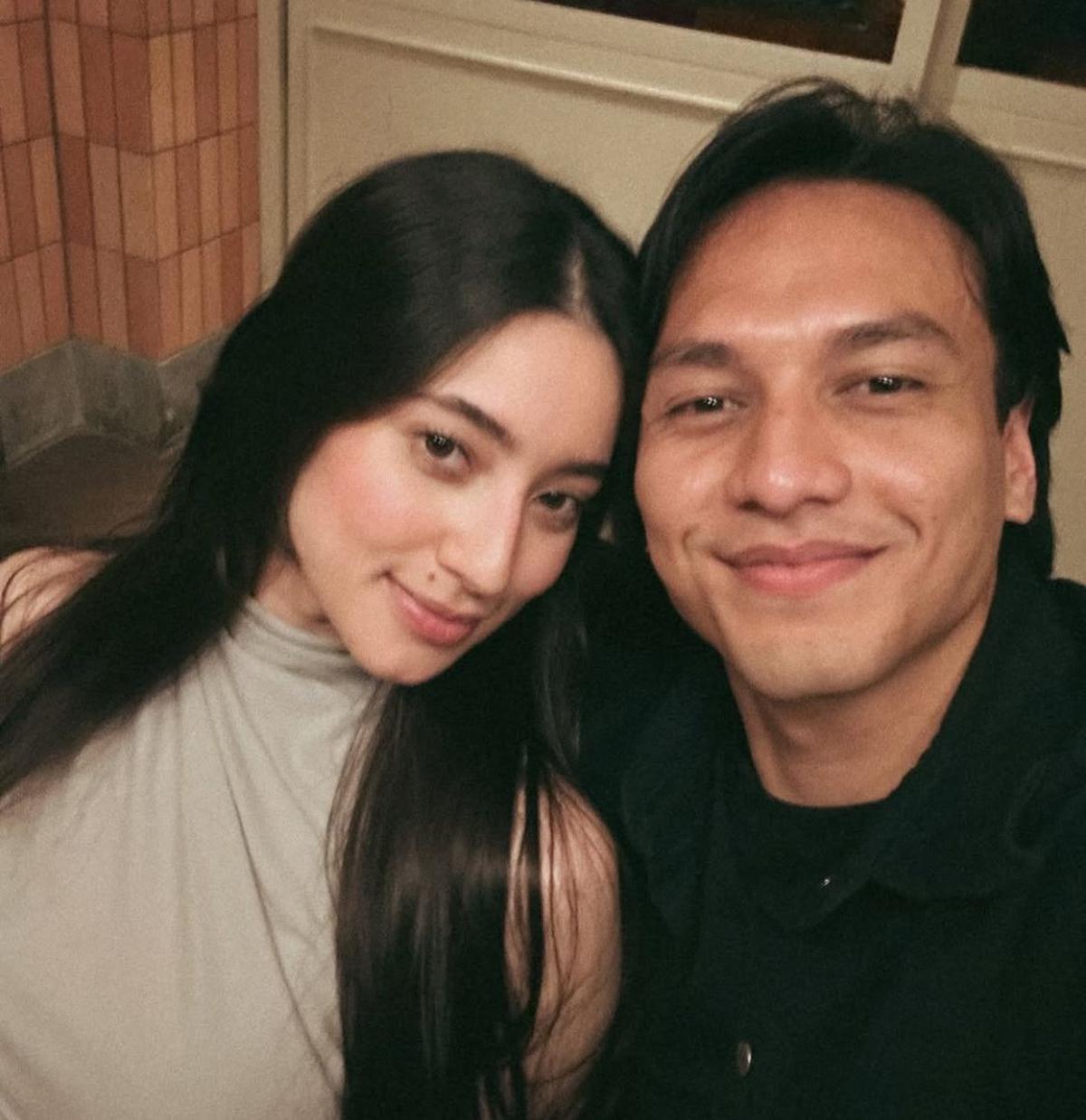 9 Potret Perayaan Ulang Tahun Jefri Nichol ke-26, Pamer Momen Mesra dengan Ameera Khan