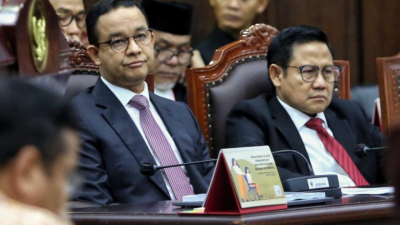 Sebagai informasi, mengutip jadwal sidang yang ditampilkan pada laman resmi MK, pihak pemohon yang akan bersidang PHPU hari ini adalah pasangan calon presiden dan wakil presiden nomor urut 01, Anies Baswedan dan Muhaimin Iskandar.&nbsp;Liputan6.com/Angga 