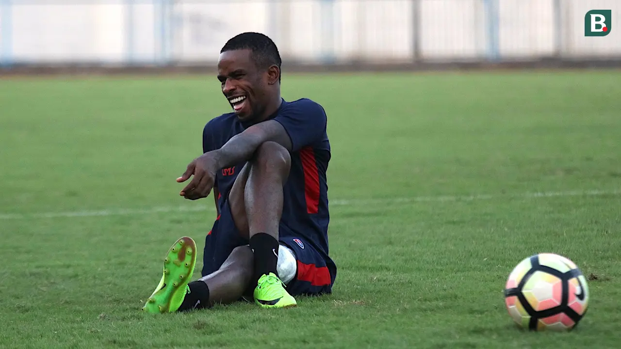 Greg Nwokolo