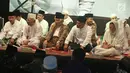 Sejumlah pejabat dan tokoh politik saat menghadiri peringatan Sewindu Haul Gus Dur di Jakarta, Jumat (22/12). Peringatan tersebut mengangkat tema Semua Demi Bangsa dan Negara. (Liputan6.com/Herman Zakharia)