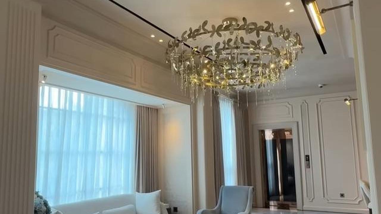 8 Model Chandelier di Rumah Baru Tasya Farasya, Ada yang Terinspirasi dari Namanya