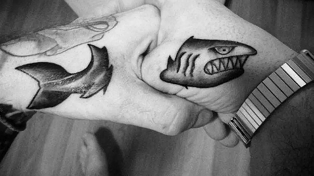Tak Sembarangan, 10 Tato Nggak Jelas Ini Punya Arti yang Dalam