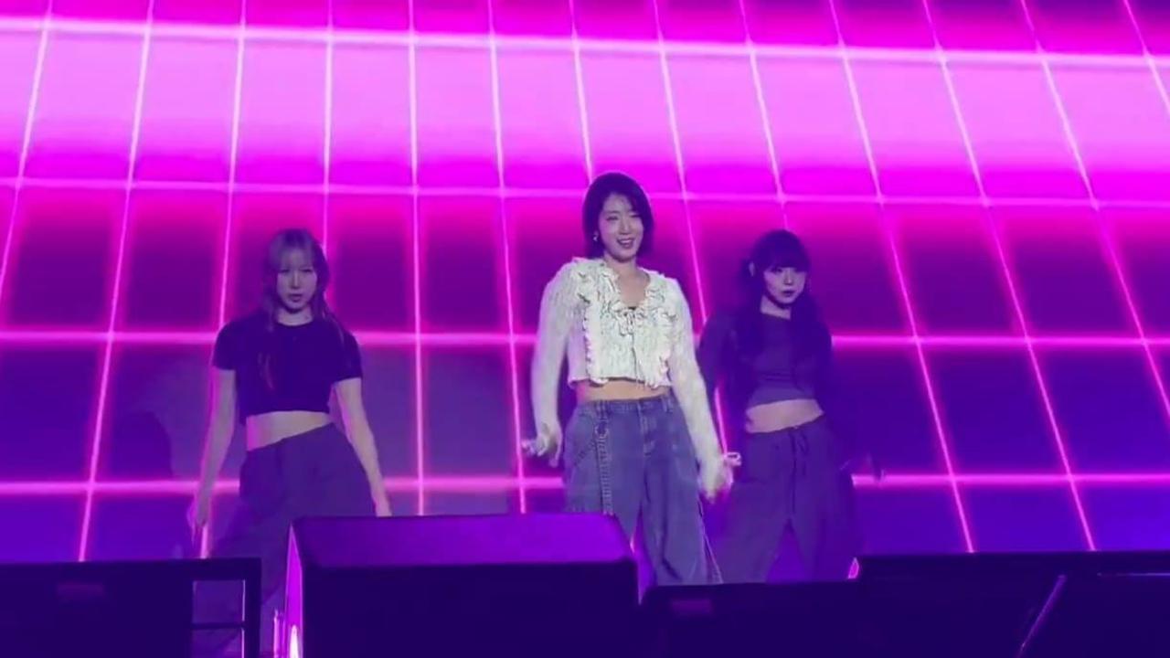 7 Potret Park Shin-Hye Manggung dan Cover Dance Lagu Jennie dengan Lincah, Aksinya Curi Perhatian