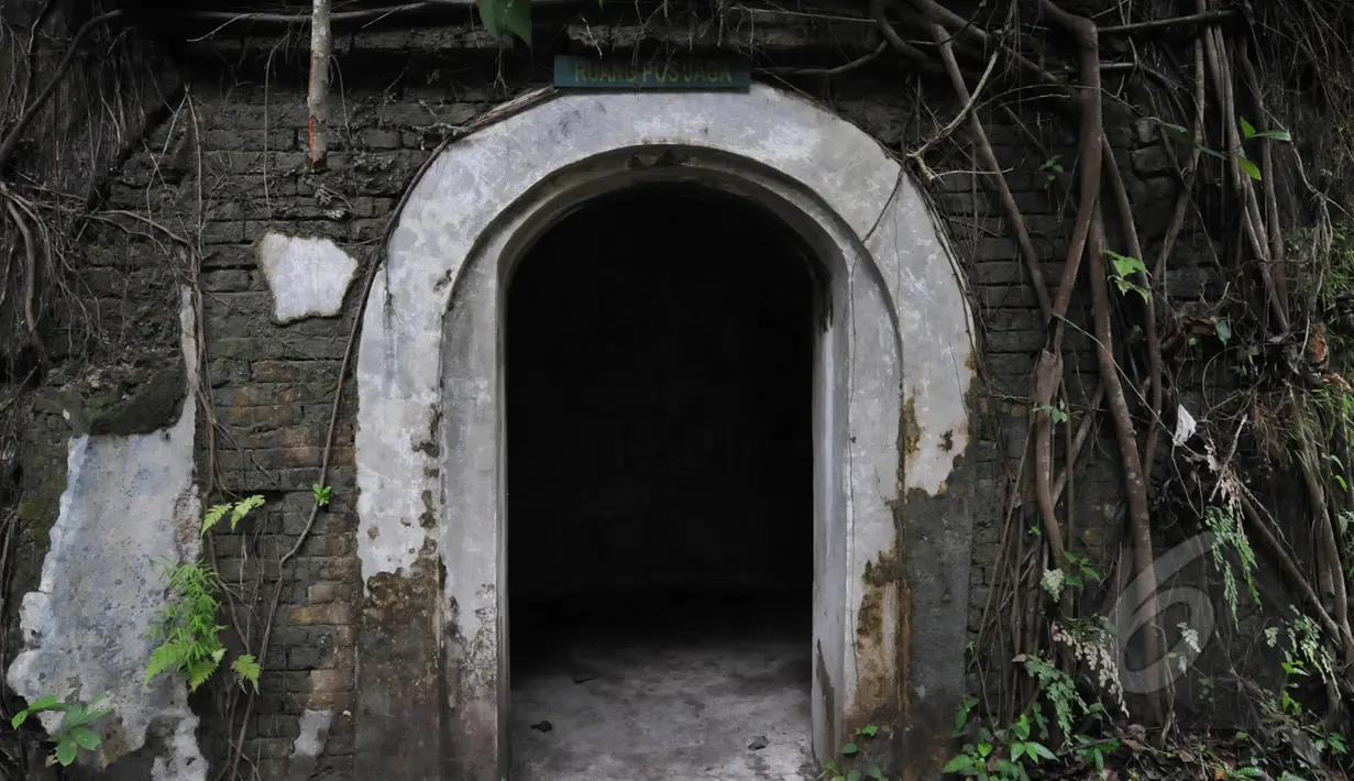 Kesan mencekam dan menyeramkan terlihat saat menjelajah benteng‎ berumur ratusan tahun ini. Banyak bagian-bagian dari benteng yang terkesan angker. Foto diambil pada Senin (9/3/2015). (Liputan6.com/Johan Tallo)