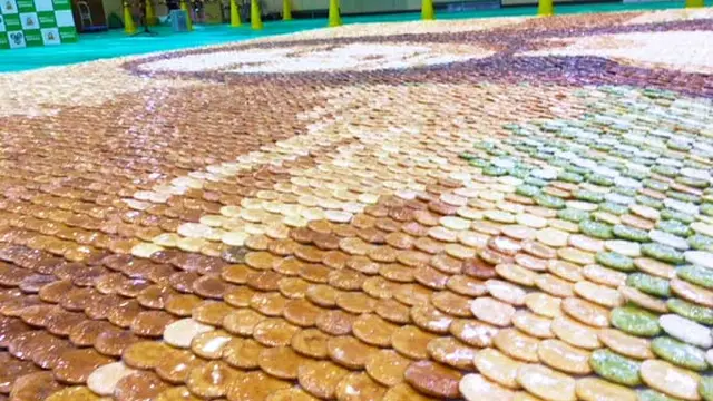 Keren, Lukisan Mona Lisa Ini Berhasil dibuat dari Kerupuk Beras