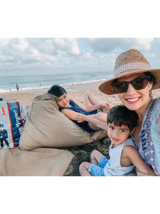 7 Momen Seru Carissa Putri Liburan Ke Bali, Rayakan Ulang Tahun Bersama
