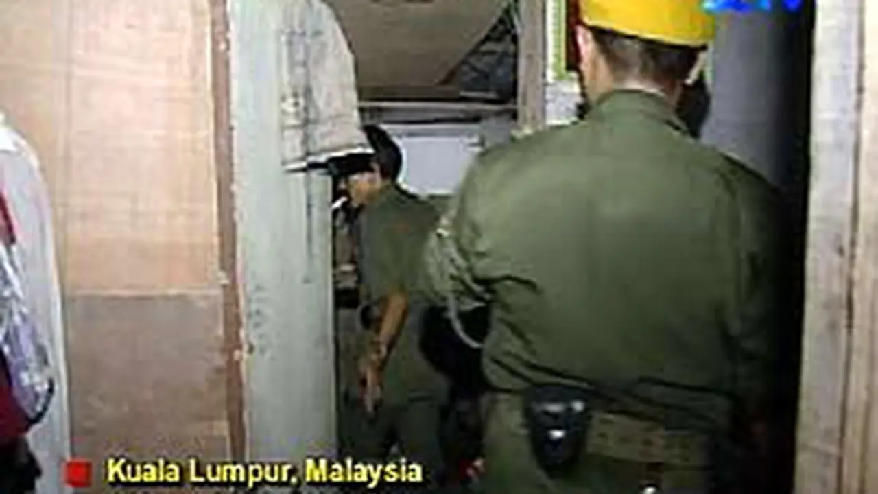 010305bTkiRela.jpg