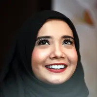 Zaskia Sungkar rela melakukan bermacam cara untuk mendapatkan buah hati. (Deki Prayoga/Bintang.com)