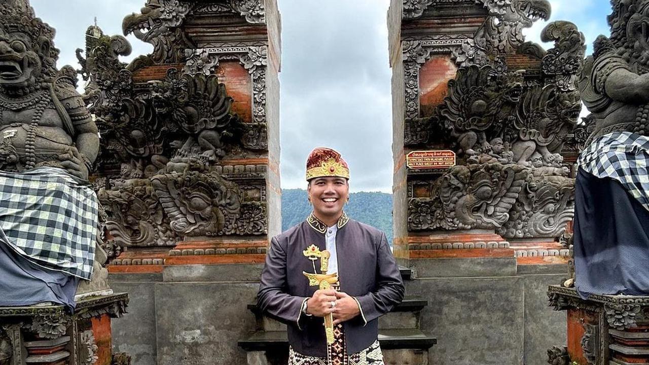 Apa Pekerjaan Frans Faisal Kakak Fuji sekaligus Adik Bibi Ardiansyah?