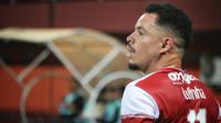 Luiz Marcelo Morais dos Reis alias Lulinha mencetak hattrick saat Madura United melibas Barito Putera 8-0 pada pekan pertama BRI Liga 1 2022/2023. (Bola.com/Wahyu Pratama)