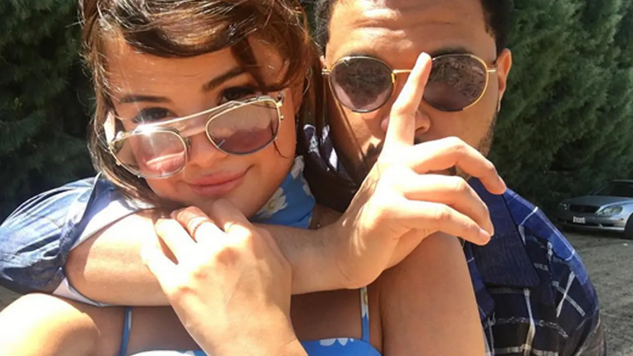 [Bintang] Selena Gomez - The Weeknd