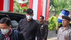 Bupati Klaten Tiba di Gedung KPK Usai Terjaring OTT