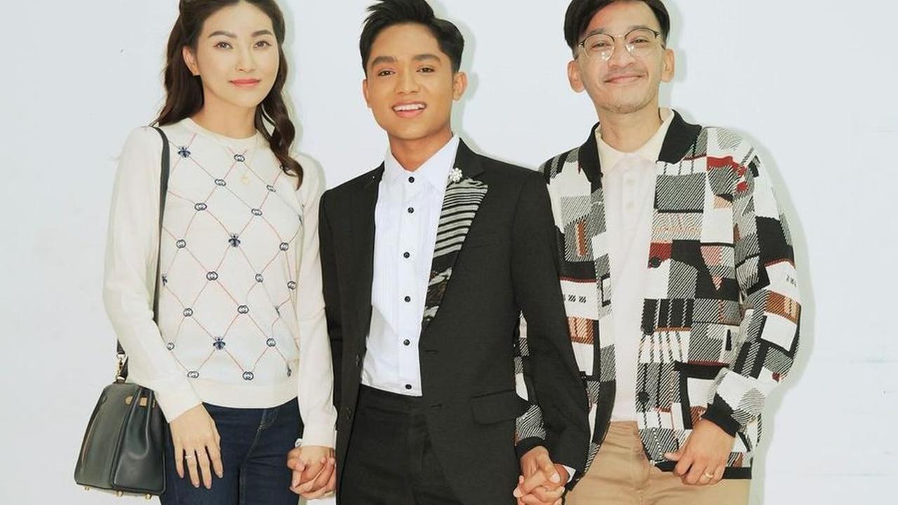 Sang Anak Selalu Memberikan Dukungan Untuk Sang Ayah