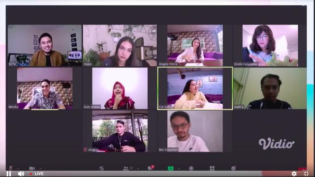 Bintang Sinetron Samudra Cinta Dapat Penghargaan Khusus dari Penggemarnya Saat Gelar 3xtraordinary Meet and Greet