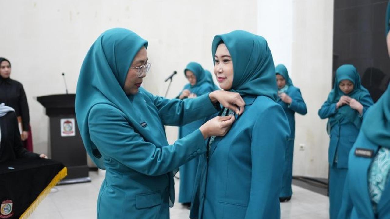 Melinda Aksa Tekankan Penguatan Ketahanan Keluarga di Pelantikan Ketua PKK Makassar