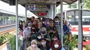 <p>Sebelumnya, pemerintah berencana mengubah skema pemberian subsidi KRL Jabodetabek menjadi berbasis Nomor Induk Kependudukan (NIK). (Liputan6.com/Angga Yuniar)</p>