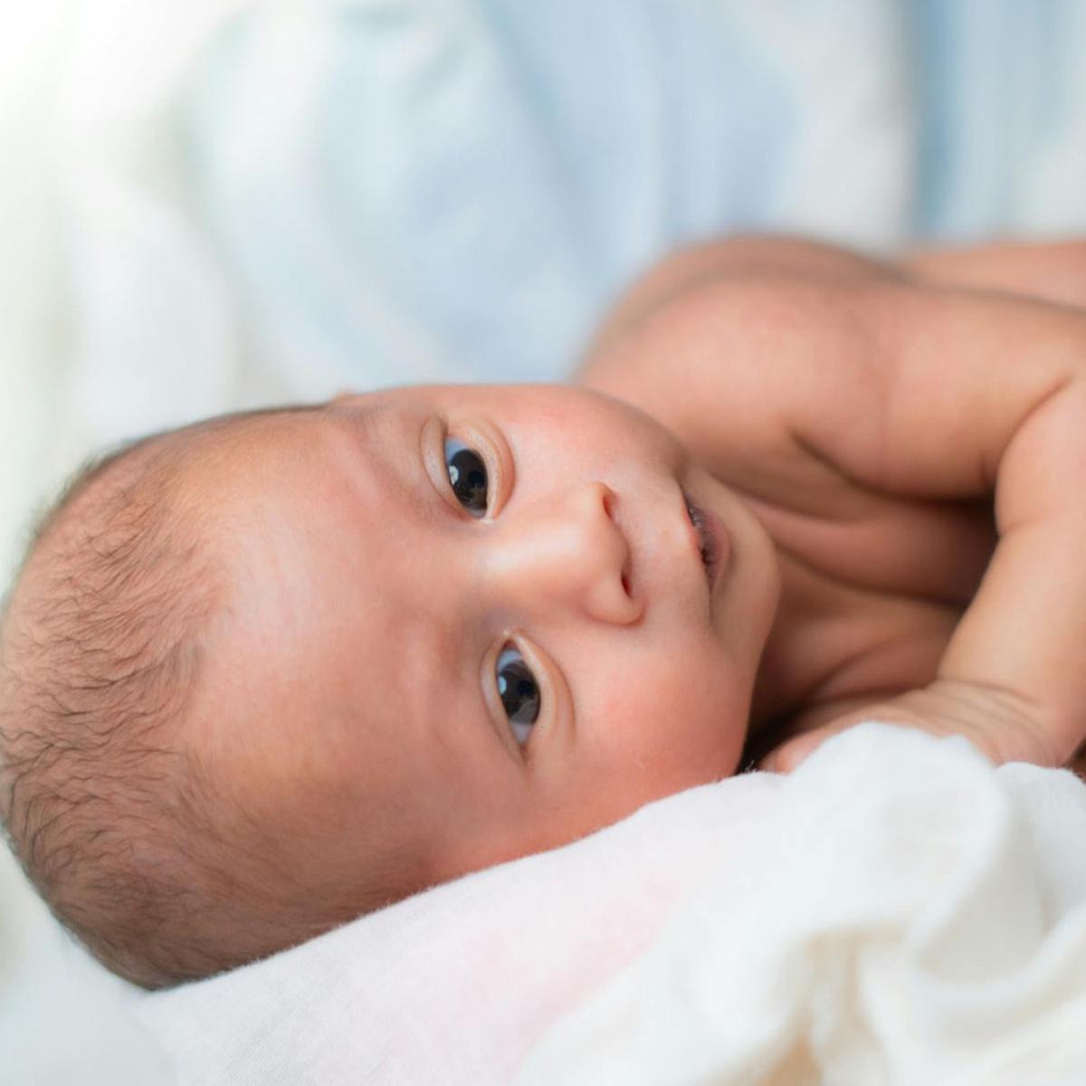 Ilustrasi bayi laki-laki