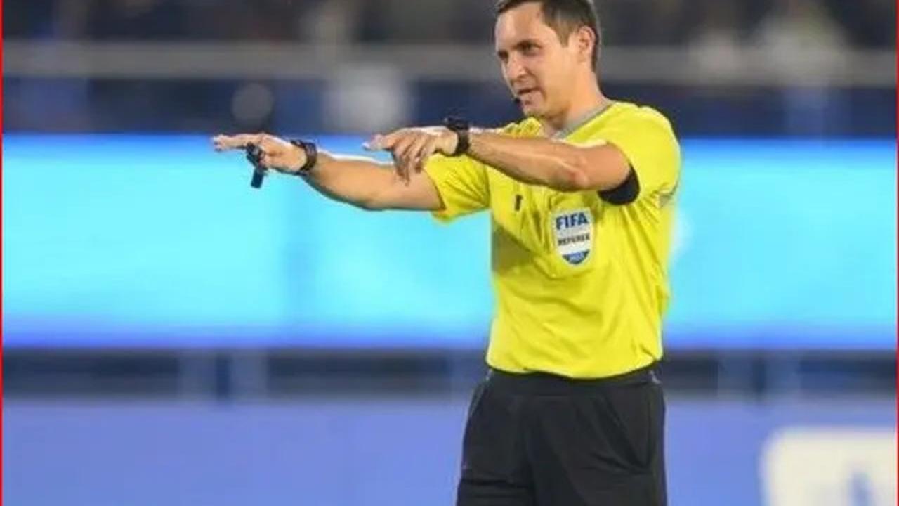 Wasit yang Memimpin Laga Timnas Indonesia Vs China Pernah Kasih Mimpi Buruk untuk Justin Hubner