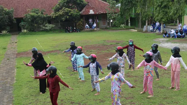 Battle dance campursari Sobat Ambyar SMA Negeri 1 Sigaluh, Banjarnegara, Jawa Tengah. (Foto: Liputan6.com/Heni untuk Muhamad Ridlo)