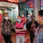 Kejagung menetapkan enam orang sebagai tersangka kasus korupsi proyek pengadaan pembangunan jalur kereta api Besitang - Langsa pada Balai Teknik Perkeretaapian Medan tahun 2017-2023. (Merdeka.com).