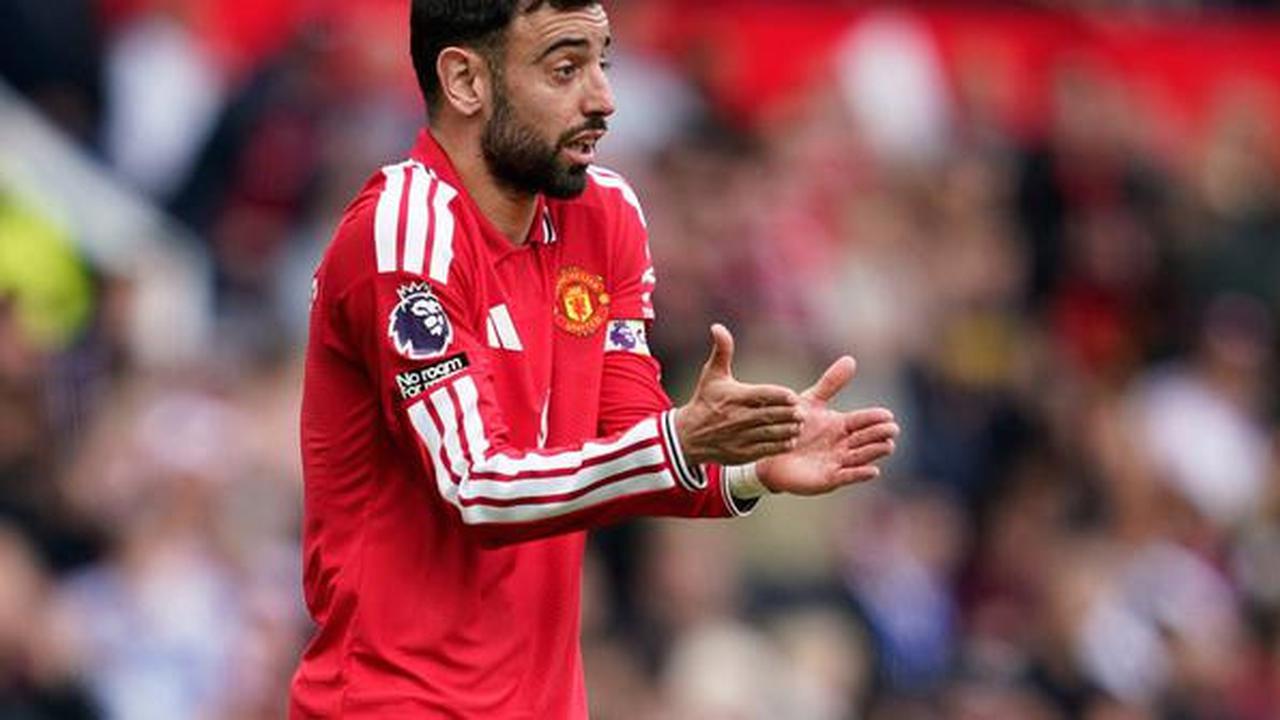 Wayne Rooney Blak-Blakan Akui Pernah Meragukan Bruno Fernandes