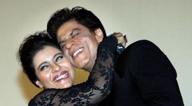 Cerita Kajol Yang Selamatkan Hidup Shah Rukh Khan Showbiz Liputan6 Com